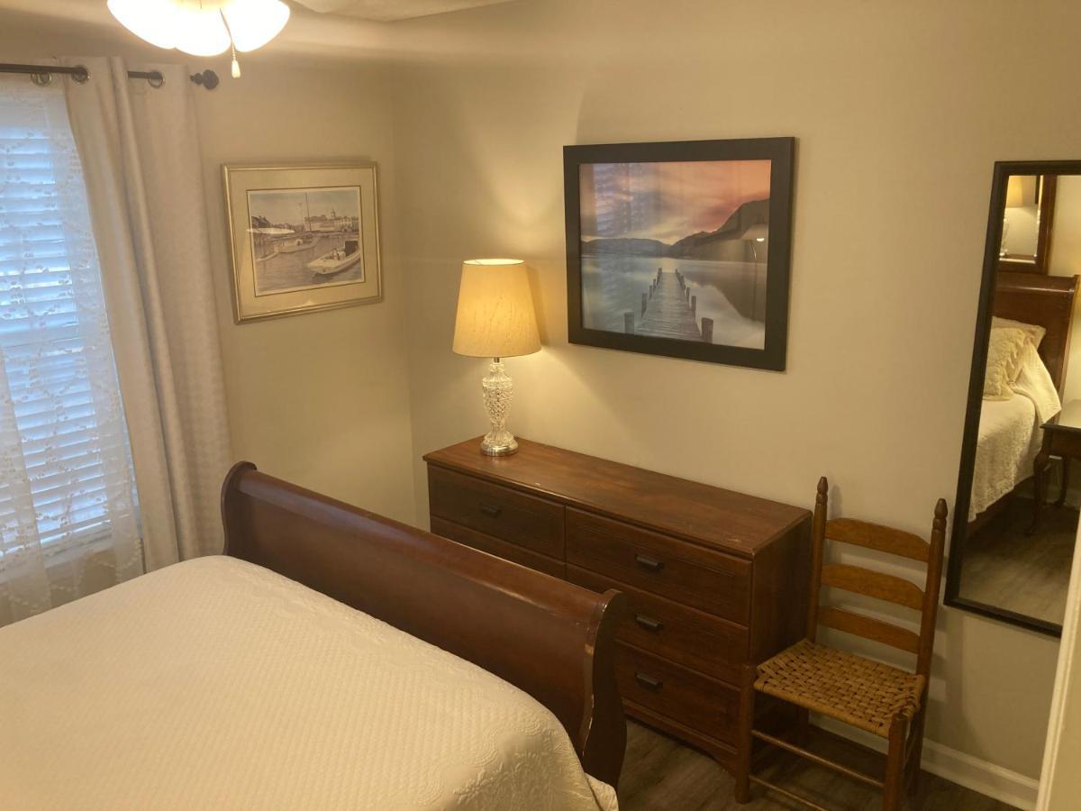 Spacious 3 Bedroom 2 Bath Condo Close To Five-Points In 아테네 외부 사진